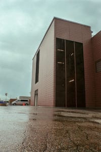Aeroporto Firenze dietro parete doghe