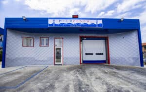 milu pesca livorno davanti facciata